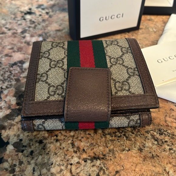 Gucci Ophidia GG Supreme Wallet - Picture 3 of 14